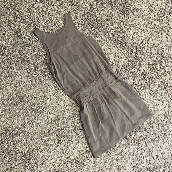 Theory Cristal Lifestyle Night Out Silk Dress Size 0 With Pockets. - Picture 11 of 12